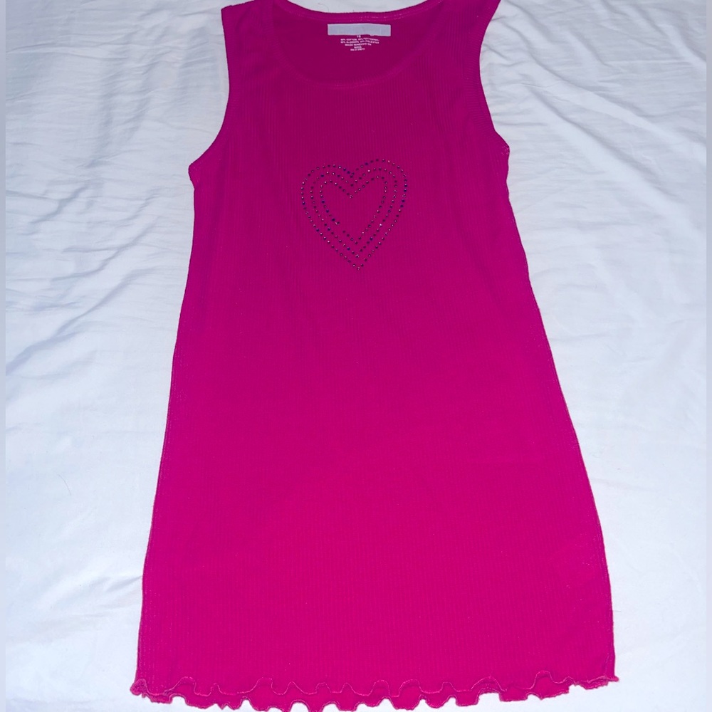 60% cotton, 40% polyester, Size 16